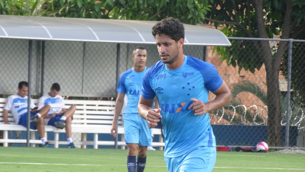 STJD concede efeito suspensivo, e Léo está liberado para disputar finais do Mineiro