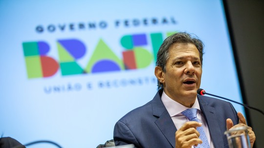 Arcabouço fiscal: Apresentação de Haddad ignorou números dos governos Dilma, Temer e Bolsonaro