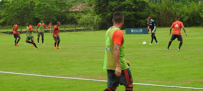 Goleador, Marcelo Cirino é a novidade de Muricy em tático; Everton é sacado