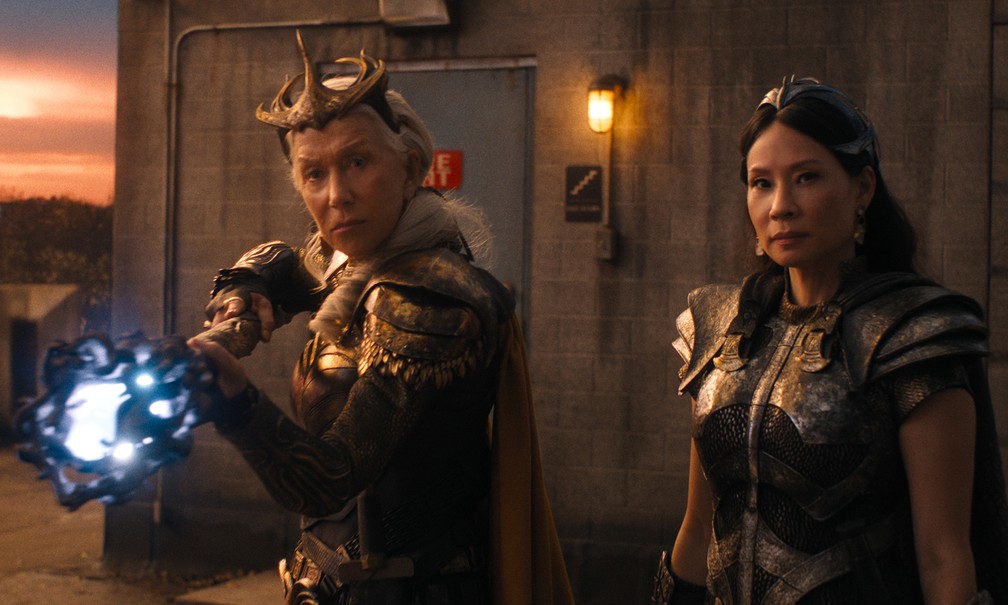 Shazam! Fúria dos deuses' se supera graças à força e ao humor de sua  superfamília; g1 já viu | Cinema | G1