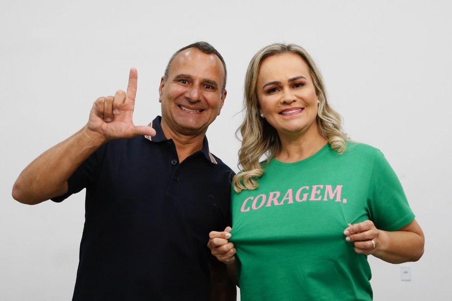 Waguinho, prefeito de Belford Roxo, e Daniela Carneiro, nomeada ministra do Turismo no governo Lula: casal é alvo de investigações na Justiça