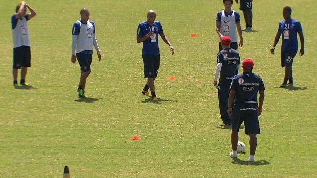 Jorginho e Souza discussão (Foto: Reprodução / TV Bahia)