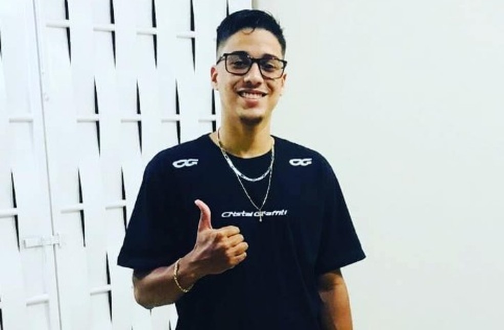 Ayron Henrickson, de 21 anos, morreu durante travessia da fronteira do México com os EUA — Foto: Reprodução/Redes sociais