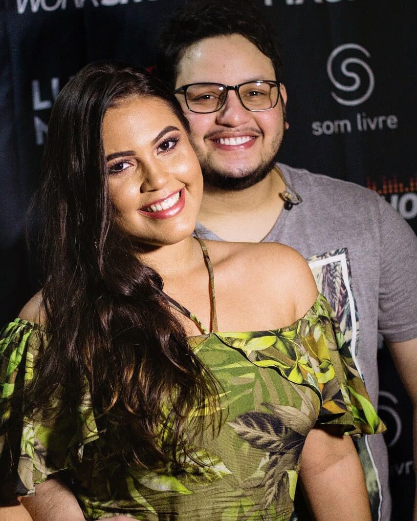 Luana Ramos e o cantor Maurílio (Foto: Reprodução/Instagram)