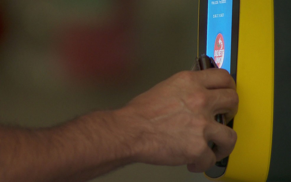 Bilhete único passa a permitir metade das viagens diárias (Foto: Reprodução/ TV Globo)