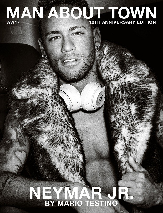 Neymar em ensaio para revista britânica (Foto: Mario Testino/MAN ABOUT TOWN)