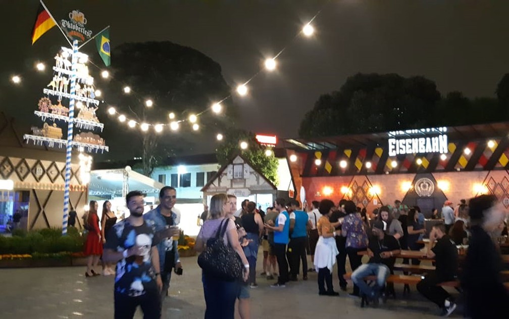Abertura da São Paulo Oktoberfest no Jockey Clube — Foto: Bárbara Muniz Vieira/G1