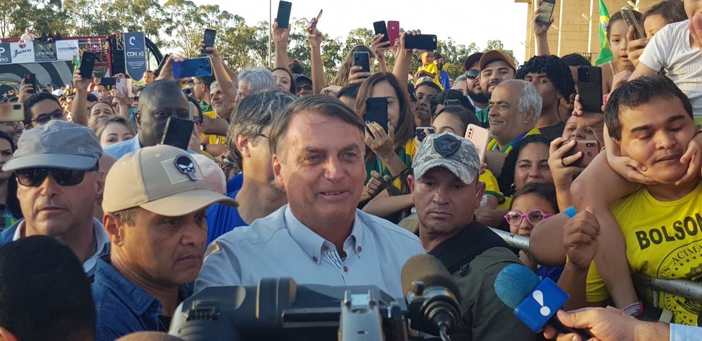 Bolsonaro participa da 28ª Marcha para Jesus, em Uberlândia — Foto: Guilherme Gonçalves/g1