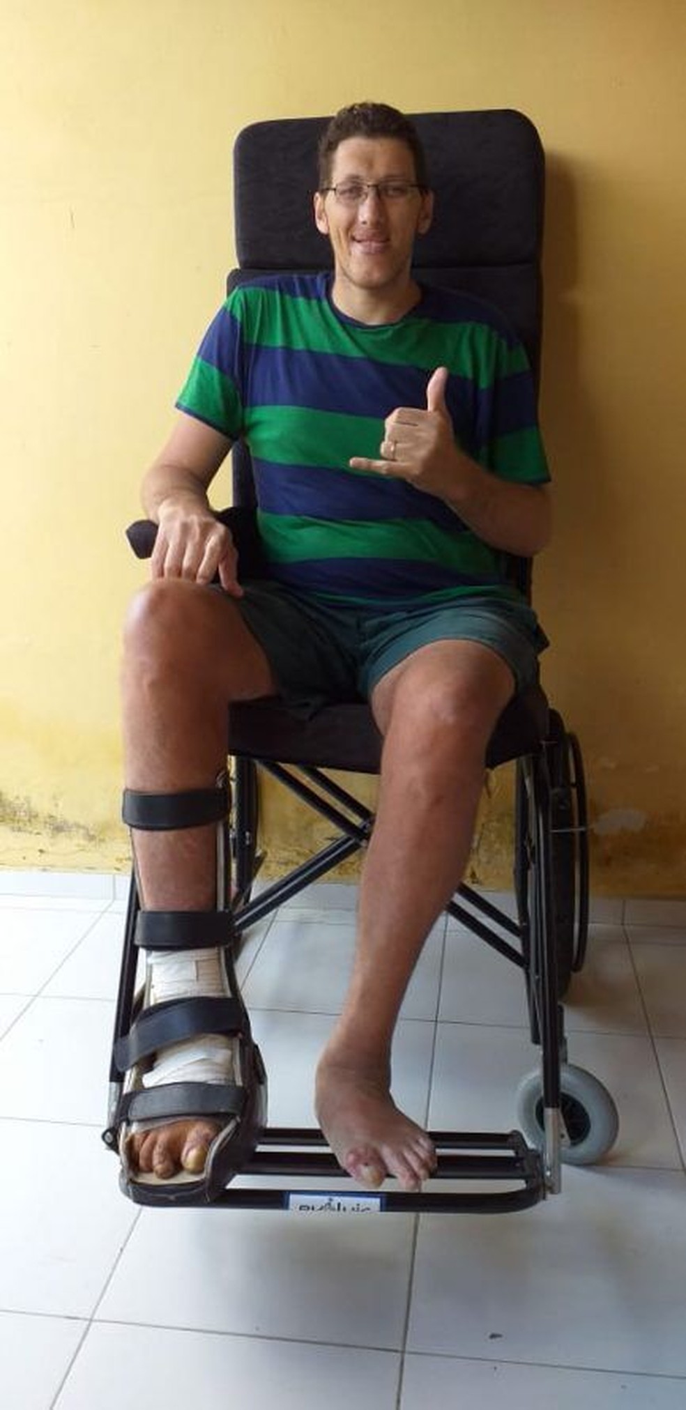 Homem mais alto do Brasil, Joelison Fernandes da Silva, deixou de andar há mais de 4 anos — Foto: Joelison Fernandes da Silva/Arquivo pessoal