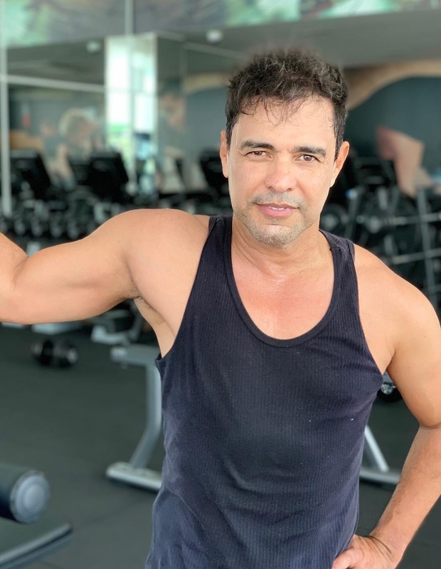 Zezé di Camargo (Foto: Instagram/Reprodução)