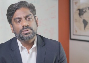 Jitendra Kavathekar, diretor geral da Accenture Open Innovation (Foto: Reprodução/YouTube)