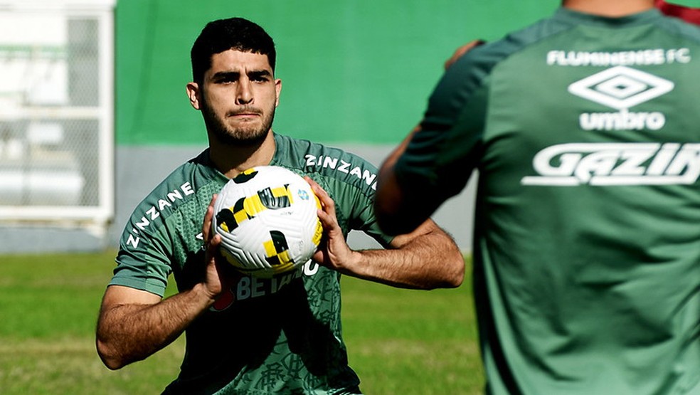 Michel Araújo está perto de ser confirmado como reforço do São Paulo — Foto: Mailson Santana / Fluminense FC