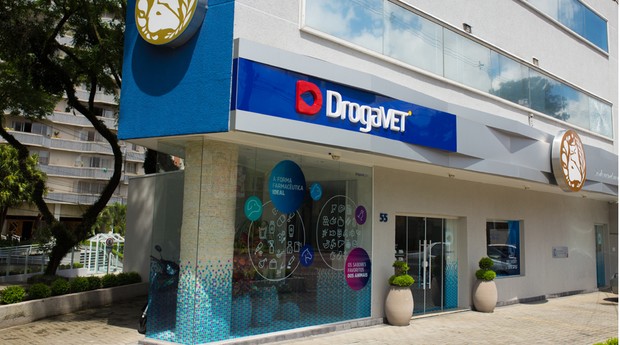 Unidade da DrogaVet em Curitiba (PR) (Foto: Divulgação)