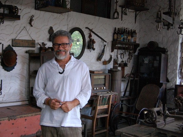 Professor transformou a própria casa em um museu regional do Nordeste (Foto: Artur Lira / G1)