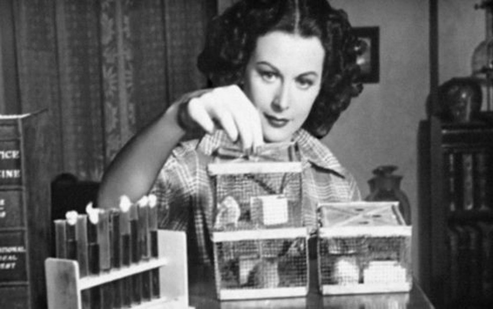 Além de atriz, Hedy Lamarr desenvolveu tecnologias úteis até hoje — Foto: Alamy/BBC