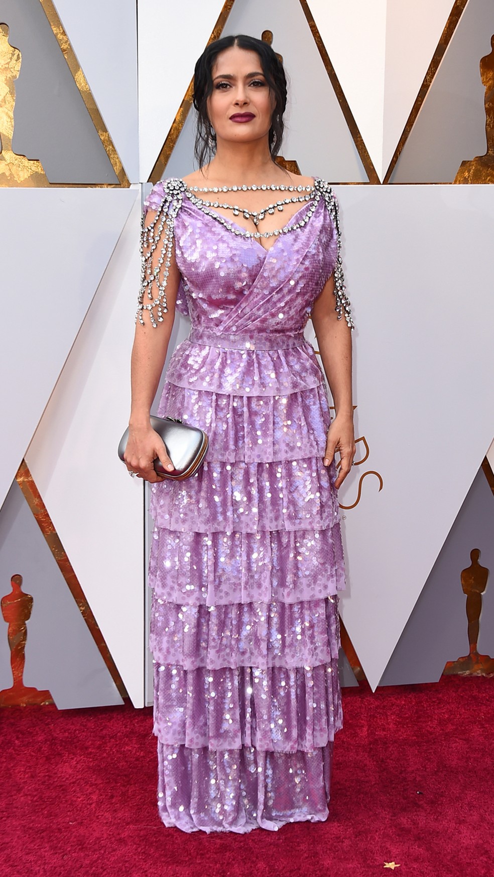 A atriz Salma Hayek chega à cerimônia do Oscar 2018 (Foto: Jordan Strauss/Invision/AP)