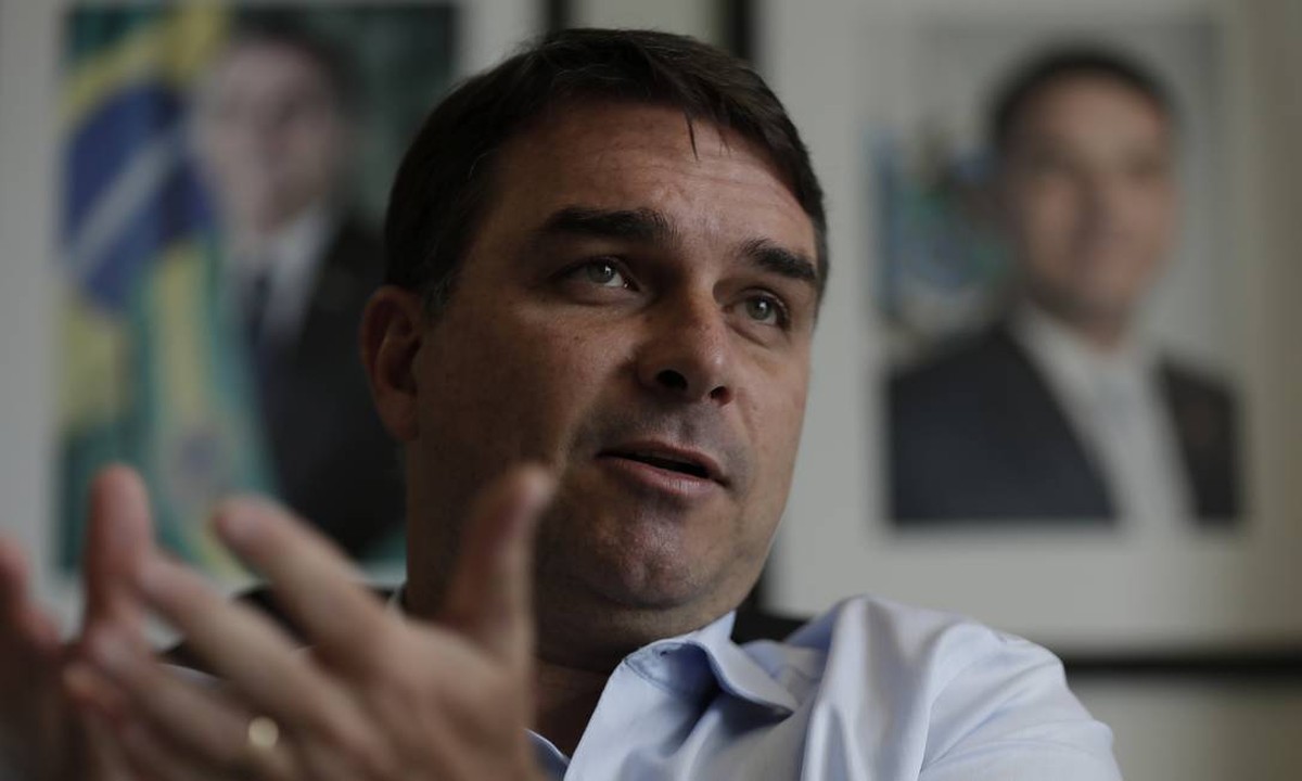 ‘Ele falou que nem lembrava dessa reunião’, diz Flávio sobre participação de Bolsonaro em plano golpista com Silveira e Do Val