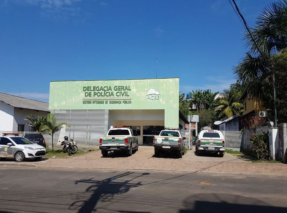Em quatro dias, Cruzeiro do Sul registra seis mortes violentas e polÃ­cia liga crime a briga de facÃ§Ãµes (Foto: Anny Barbosa/G1)