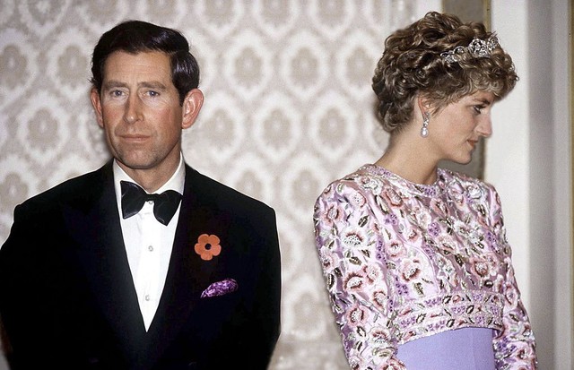 SOUTH KOREA - NOVEMBER 03:  Prince Charles And Princess Diana On Their Last Official Trip Together - A Visit To The Republic Of Korea (south Korea).they Are Attending A Presidential Banquet At The Blue House In Seoul  (Photo by Tim Graham Photo Library vi (Foto: Tim Graham Photo Library via Get)