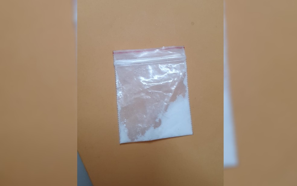 Droga encontrada com os pais do bebê que morreu em Trindade Goiás — Foto: Divulgação/PCGO