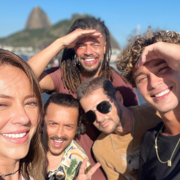Paolla Oliveira, Rodrigo Fagundes, Paulo Lessa, Marcelo Serrado e André Luiz Frambach (Foto: Reprodução/Instagram)