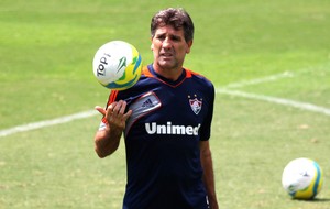 Renato Gaúcho no treino do Fluminense (Foto: Fernando Cazaes / Photocamera)