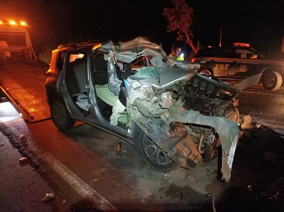 Acidente foi na BR-365,em Ituiutaba — Foto: Corpo de Bombeiros/Divulgação