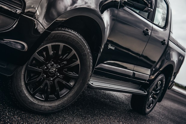 Chevrolet S10 Midnight (2019) (Foto: Divulgação)