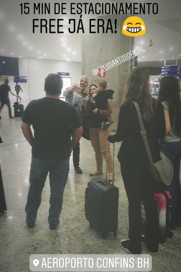 Namorado mostra Lulu Santos sendo tietado (Foto: Reprdoução/Instagram)