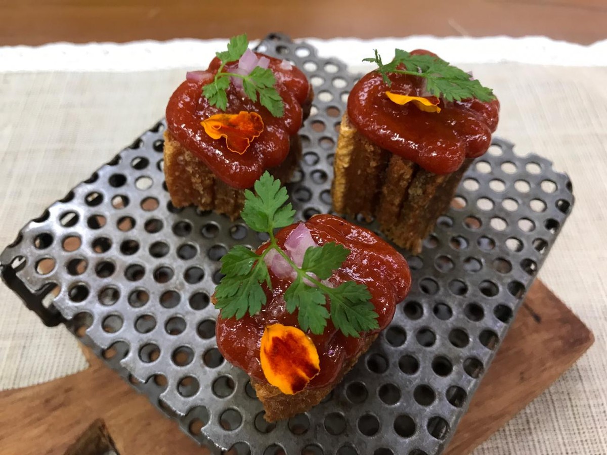 Torresmo De Pancetta Com Goiabada