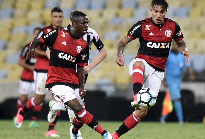 Sérgio Xavier elogia técnico do Fla pela oportunidade a Vinicius Júnior