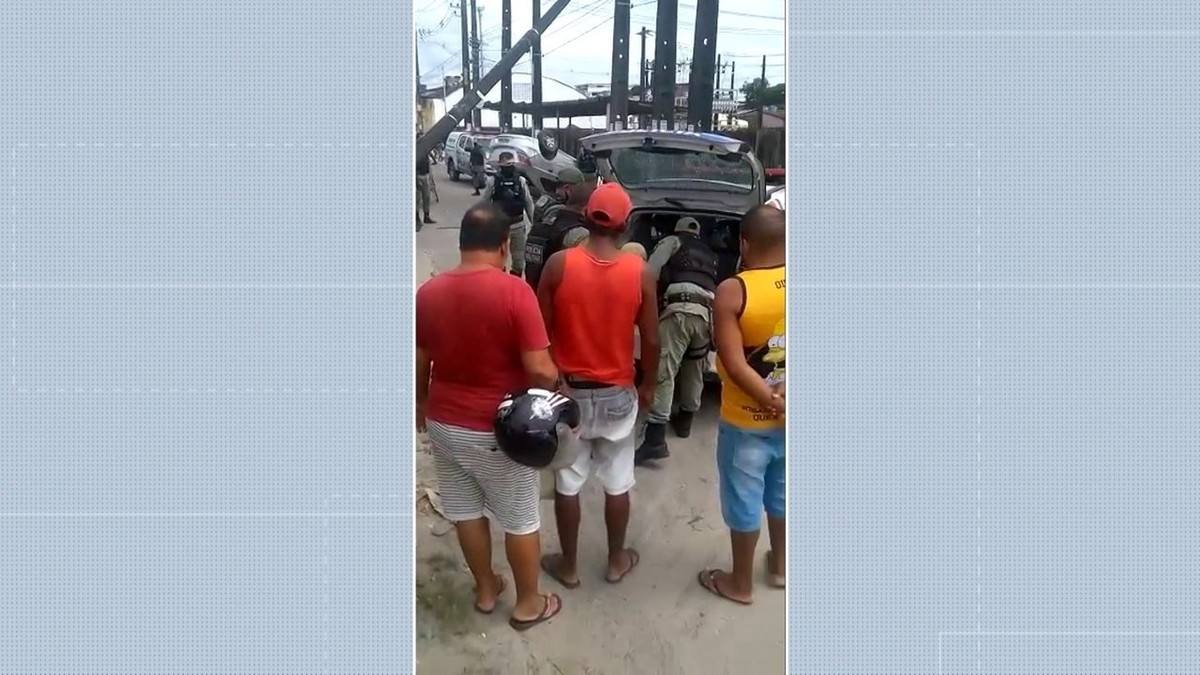 Homem é Preso Após Roubar Carro E Capotar O Veículo Ao Tentar Fugir Da Polícia Em Olinda 0741