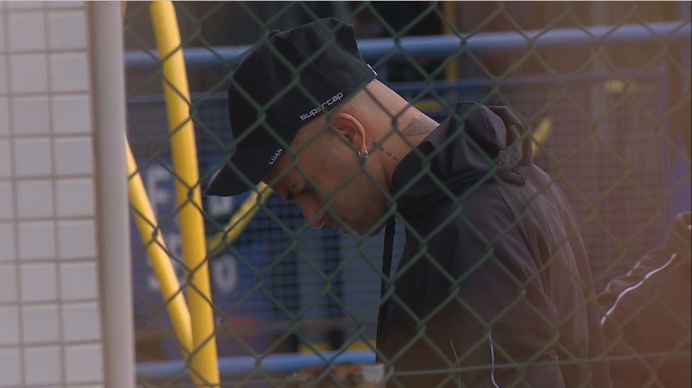 Luan não joga desde outubro — Foto: Reprodução / RBS TV