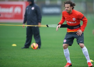 Diego Forlán, atacante do Inter (Foto: Alexandre Lops / Inter, DVG)