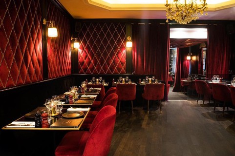 César Paris Restaurant (Reprodução: Instagram)