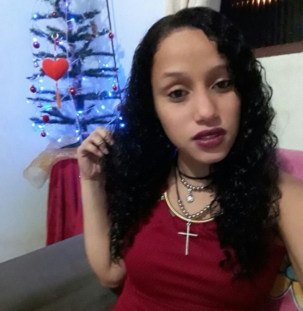 Tauane Nunes de Souza morreu em acidente em Sinop â Foto: Facebook/ReproduÃ§Ã£o