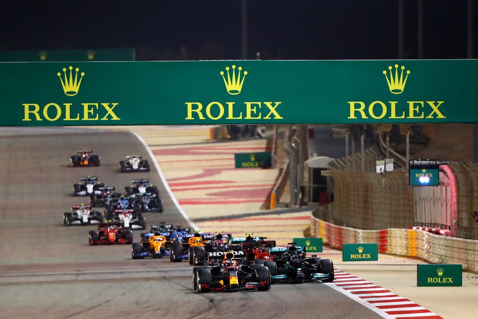 Largada do GP do Bahrein da F1 — Foto: Dan Istitene - Formula 1/Formula 1 via Getty Images