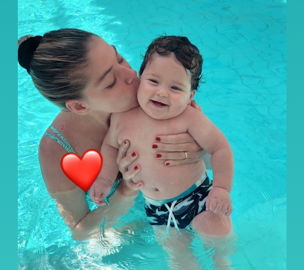 Luma Costa e filho (Foto: Reprodução / Instagram)