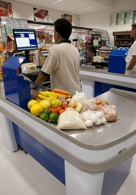 supermercado_ovos_hortaliças (Foto: Sendi Morais / Editora Globo)