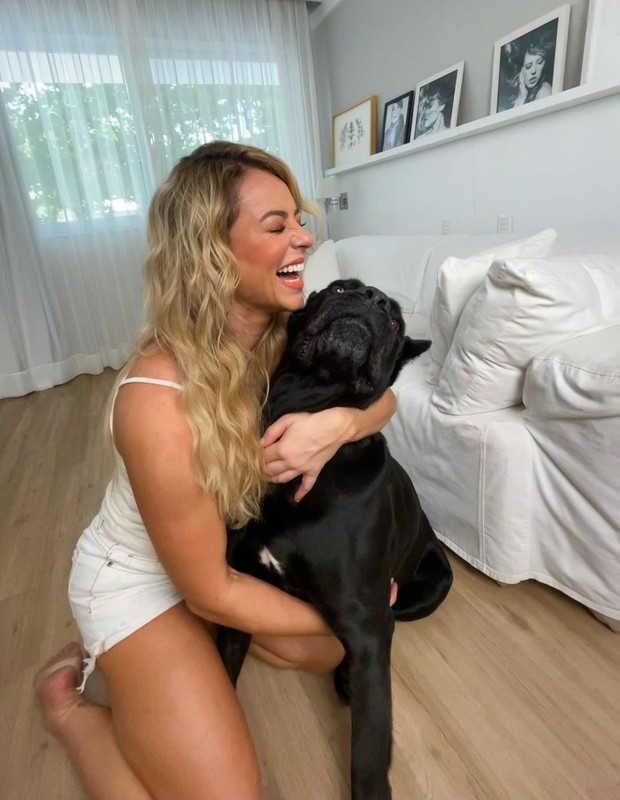 Paolla Oliveira e Marley (Foto: Reprodução/Instagram)