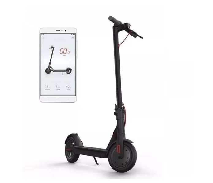 Com o MiHome o usuário consegue visualizar dados como velocidade e nível de bateria — Foto: Divulgação/Xiaomi