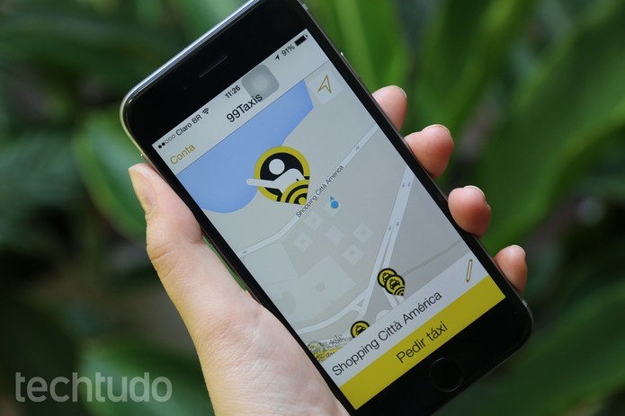 99Taxis, app que chama táxi, roda no Galaxy Y (Foto: Anna Kellen Bull/TechTudo)
