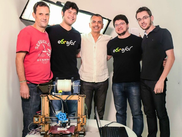 Tecnologia de produção da prótese foi desenvolvida por um grupo de seis pessoas (Foto: Cícero Moraes/ Arquivo pessoal)