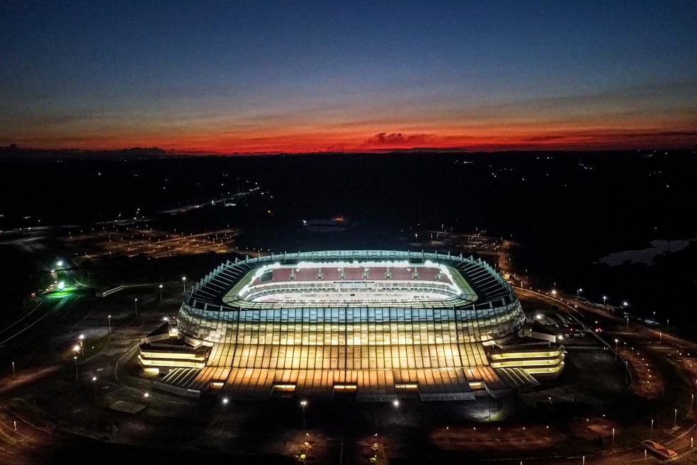 Arena de Pernambuco, que recentemente recebeu Brasil e Peru, vai ser o palco de Santa Cruz e Botafogo-PB neste sábado — Foto: Pedro Vilela / Getty Images