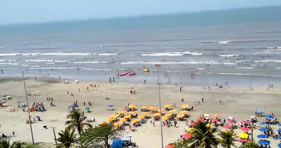 Peruíbe não recebeu aumento de policiais militares durante o feriadão, diz prefeito — Foto: G1 Santos