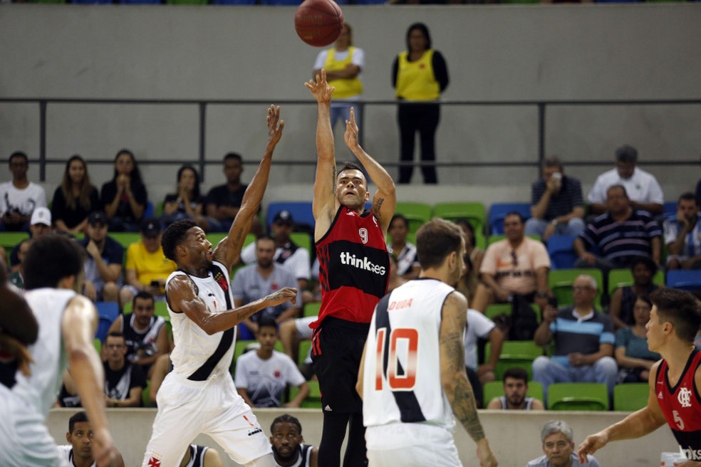 Deryk Ramos foi outro destaque flamenguista no cl&aacute;ssico (Foto: Staff Imagens/Flamengo)
