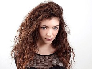 A cantora neozelandesa Lorde, de 16 anos (Foto: Divulgação)