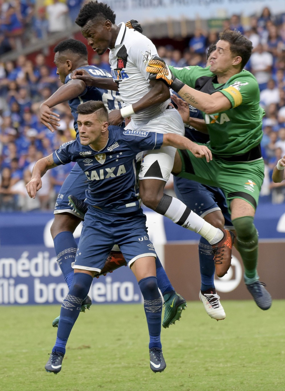 Cruzeiro revê brasileiro em fase de grupos da Libertadores; relembre outros duelos