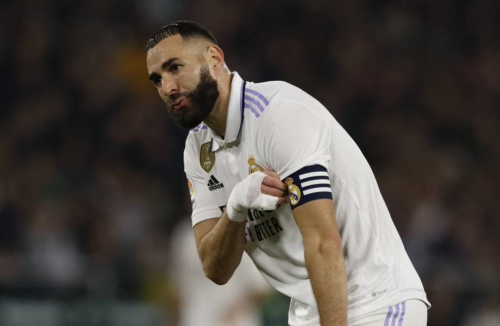 Benzema em Betis x Real Madrid pela LaLiga — Foto: REUTERS/Marcelo Del Pozo