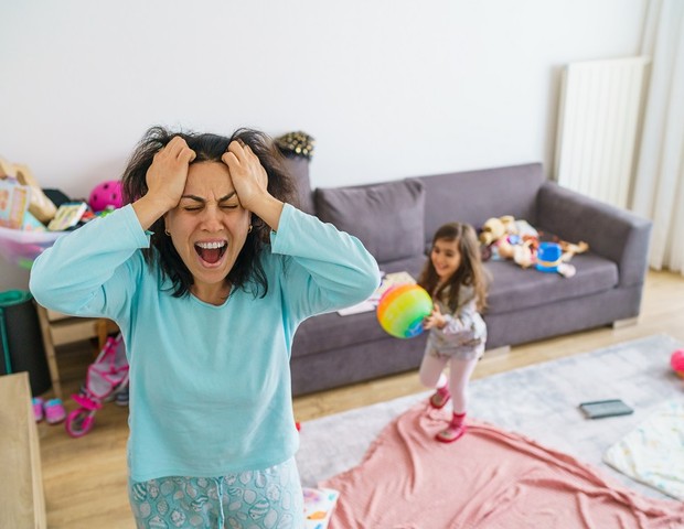 Só pode jogar se a mamãe deixar! - Tenso